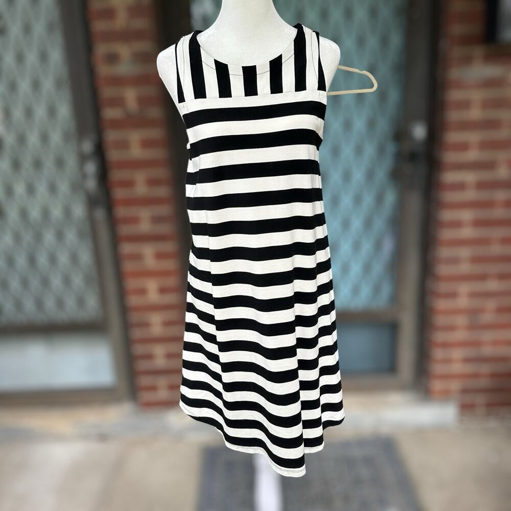 Ann Taylor LOFT Black White Stripe Swing Dress Petite Medium Tank Sleeveless